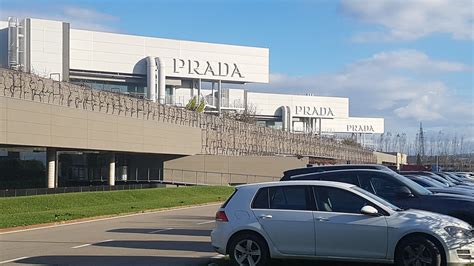 montevarchi outlet prada|prada outlet.